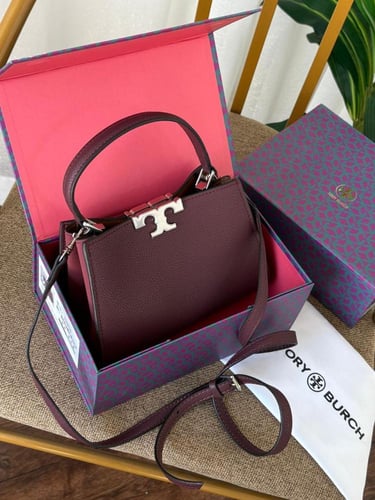 شنطة نسائية بتصميم راقي من توري بورش