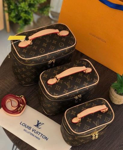 حقيبة LV ميك اب وعطور