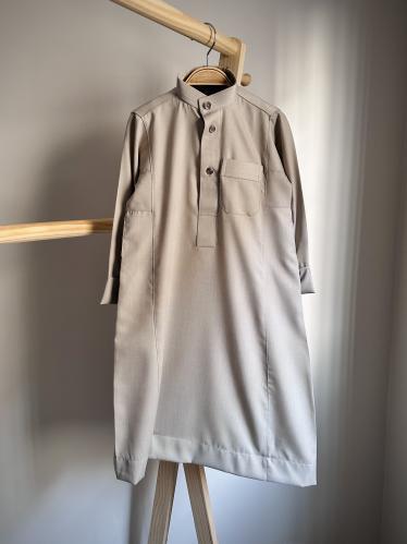 ثوب بيج فاتح