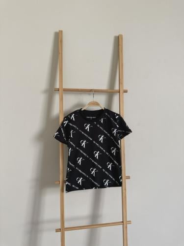 تيشرت Calvin