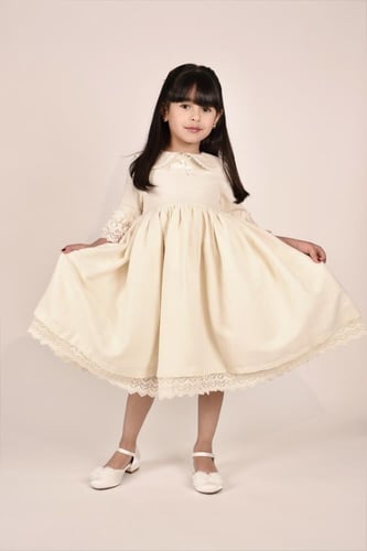 فستان بناتي