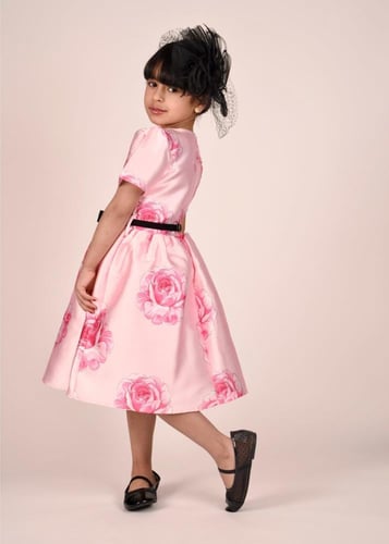 فستان بناتي