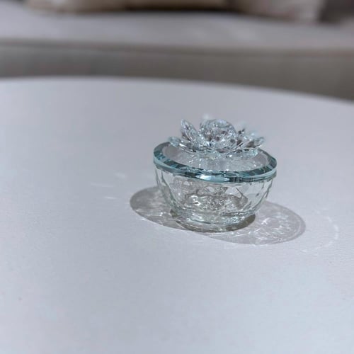 علبة كرستال