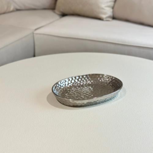 تقديمة سيراميك فضي