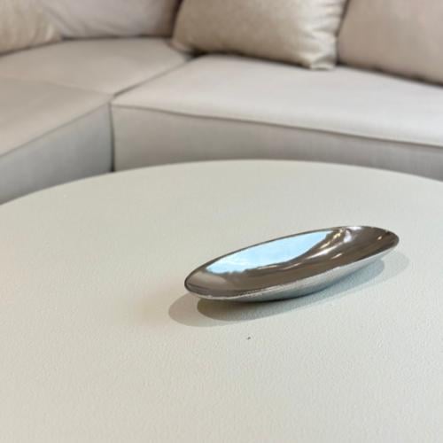 تقديمة سيراميك فضي