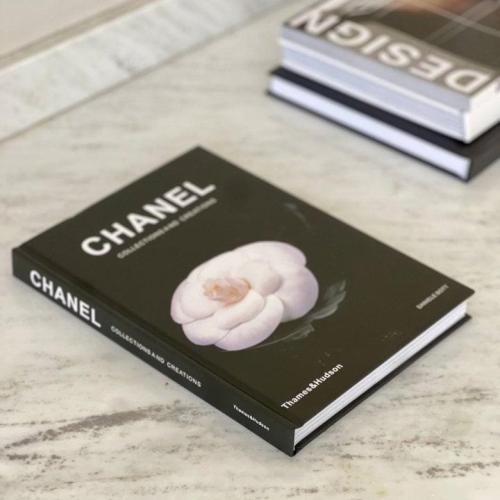 كتاب ديكور صفحات