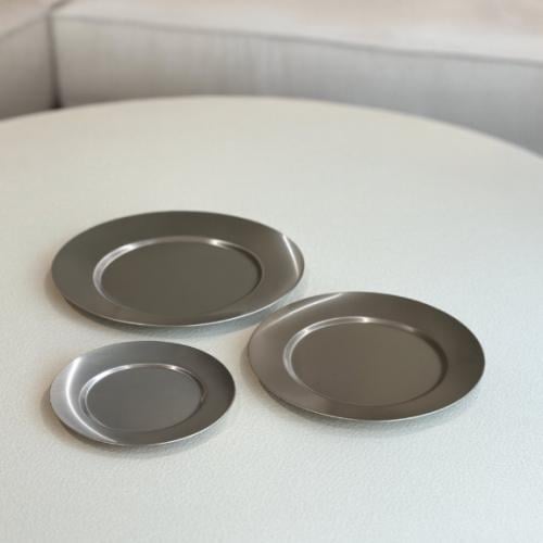 تقديمة معدن مميزة