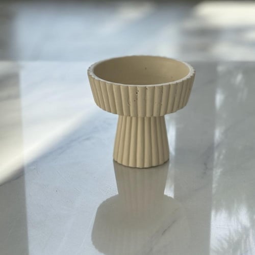 تقديمة بقاعدة مميزة