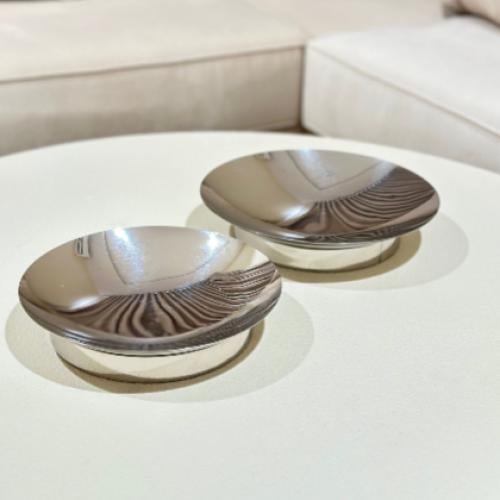 تقديمة معدن مميزة