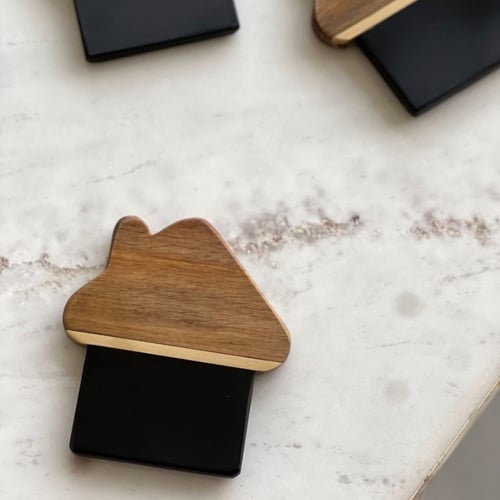 قاعدة كوب رخام وخشب