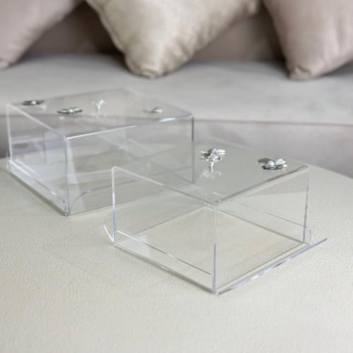 تقديمة اكريلك بغطاء