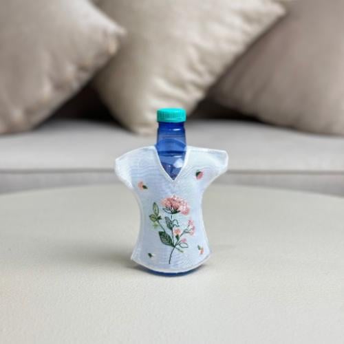 منظم علبة ماء