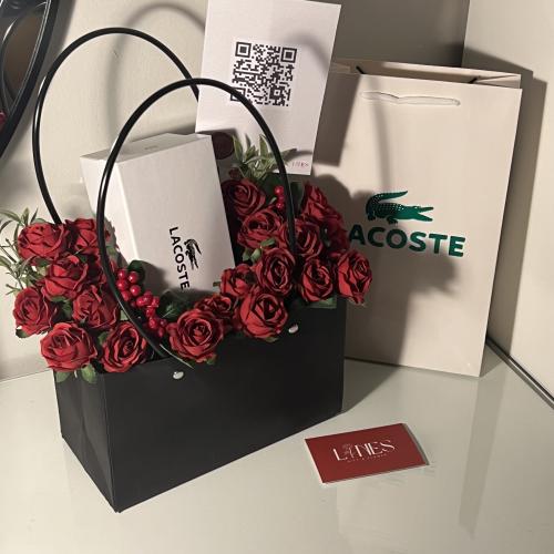 سلة ورد مع نظارة