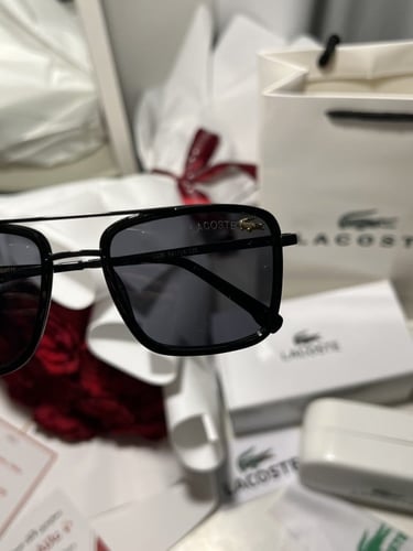 نظارة لاكوست رجالي