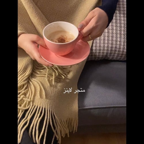 وشاح بيج نسائي