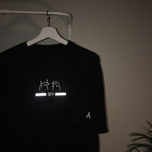 تيشيرت الاصدقاء BBF