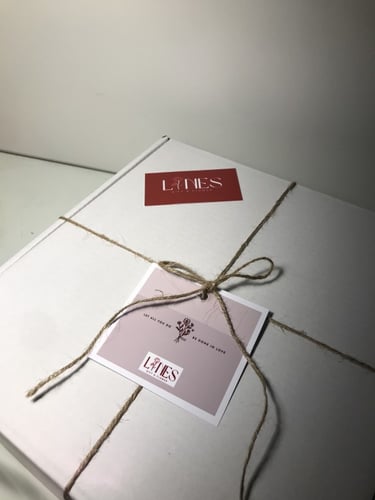 بوكس الشتاء الاحمر