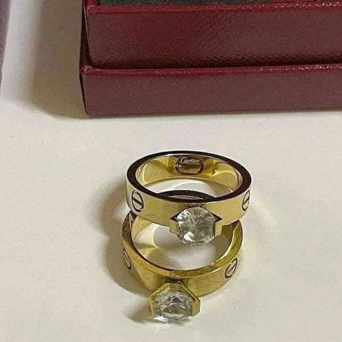 خاتم كارتتيه مع ملحقات