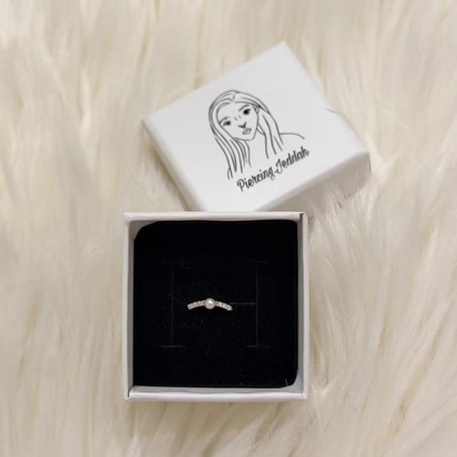 ياقوت - حلق طبي - Piercing