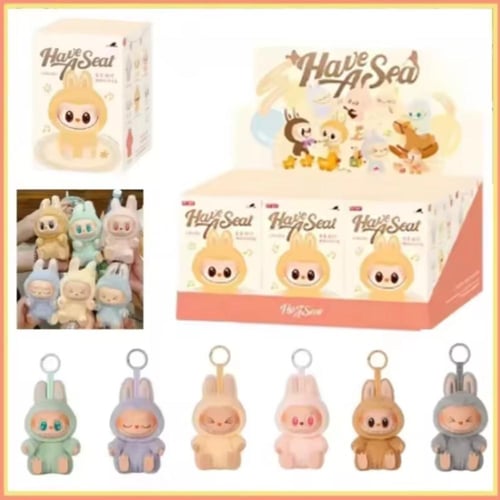 ميدالية لابوبو الجالس بوب مارت - Labubu Sitting Do...