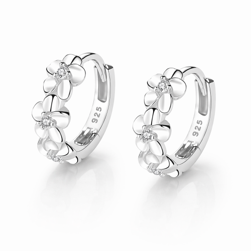 نادين - حلق طبي - Piercing