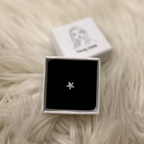 لجين - حلق طبي - Piercing