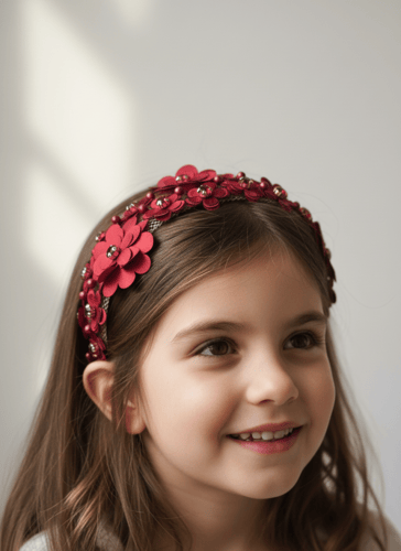 طوق شعر عريض مزين بالكريستالات