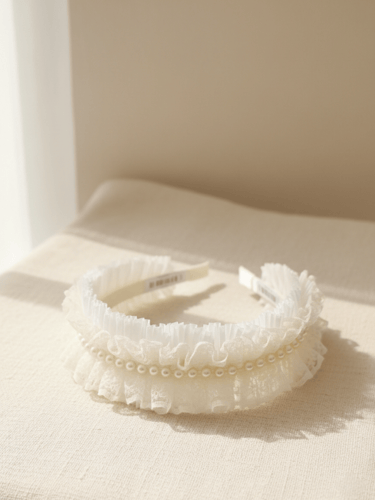 طوق باللؤلؤ والكرانيش