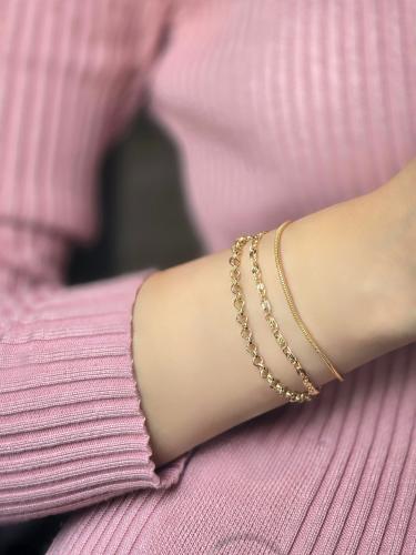 اسورة السلاسل الثلاثية