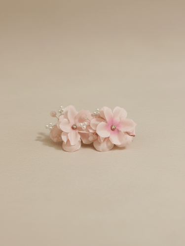 مشبك الورد بالكرستال