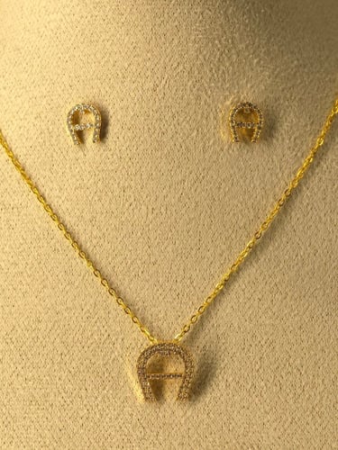 طقم بسيط ذهبي