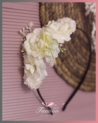 مجموعة أطواق شعر بتصميم راقي من ورد الاصطناعي