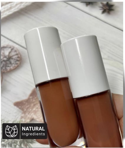 ملمع شفاة طبيعي