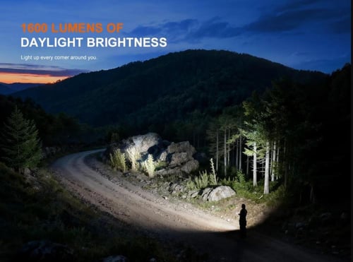 كشاف فينكس E06R Pro