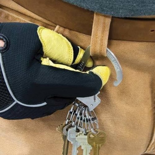 حامل مفاتيح سليد لوك من نايت آيز