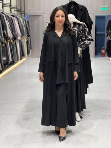 طقم عبايه سفر من 4 قطع لون اسود