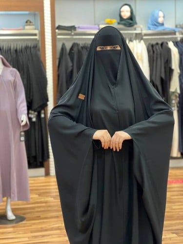 عبايه راس مسكره بشت قماش حرير