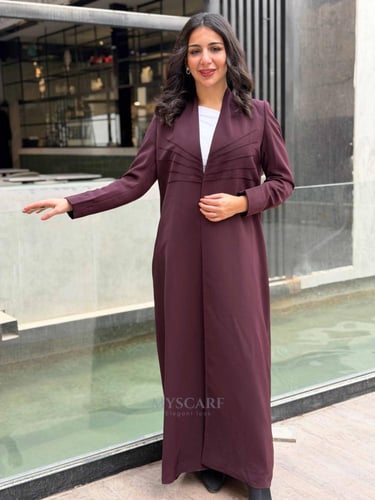 عباية بليزر عنابي ملكي - قماش رموش بكسرات أنيقة وت...