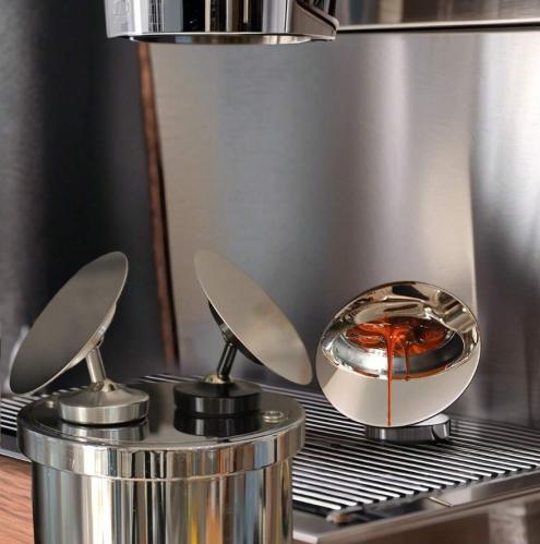 Espresso doses mirror