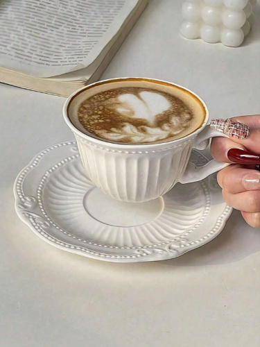 Coffee cup set and plate