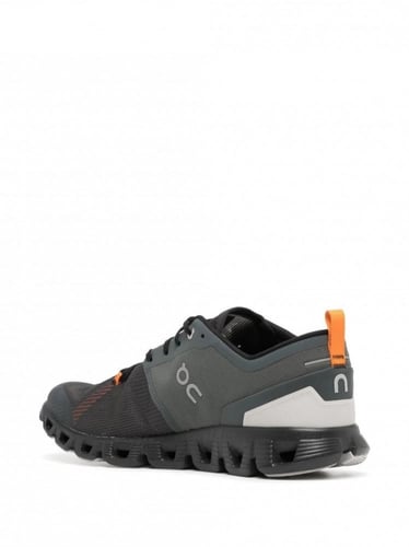 On Running | Cloud 5