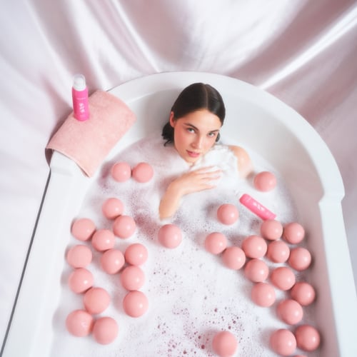 شايني لوشن وشور جل رغوي من مس ثينقز