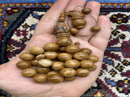 كوك حفر يدوي بشكل الصقر ملمس زبده ٣٣ خرزه ١٥-١٤.٥...