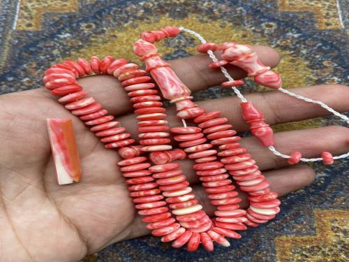 باسكن روبنز من حمالة افياش ١٠٥ خرزه ٨ ملي خام الما...