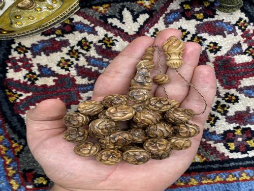 كوك فاخر بحفر يدوي كامل ( ورده ) ٣٣ خرزه ١٥.٥ ملي