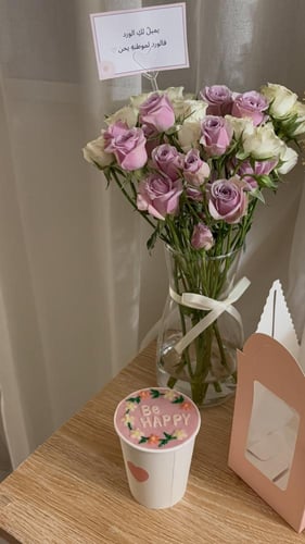 بكج البيبي روز (فازة بيبي روز+كيك الكوب ورقي)