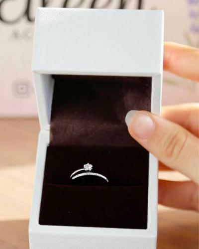 خاتم نسائي من الفضة عيار 925، مزين بحجر زركون