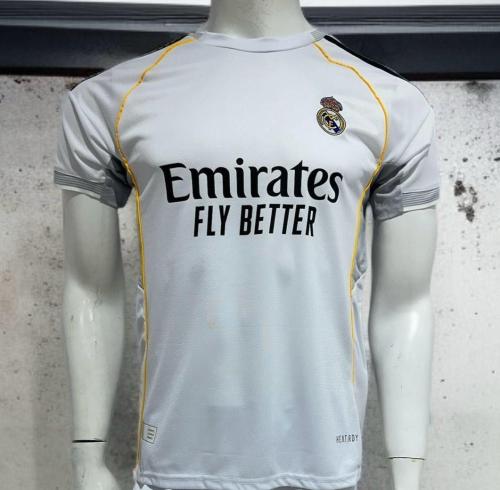 تيشيرت ريال مدريد الاساسي