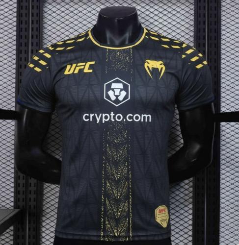 تيشيرت UFC اسود / ذهبي