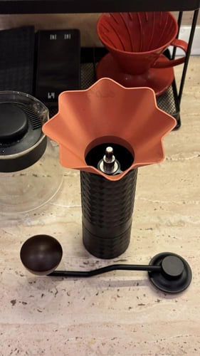 قمع 3D للمطاحن اليدوية - Funnel 3D